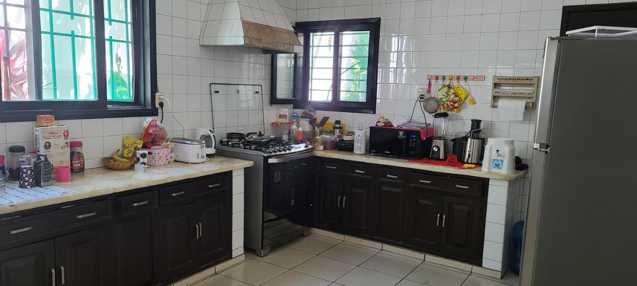 Hostal Backpackers Travelero Ξενοδοχείο Santa Cruz de La Sierra Εξωτερικό φωτογραφία