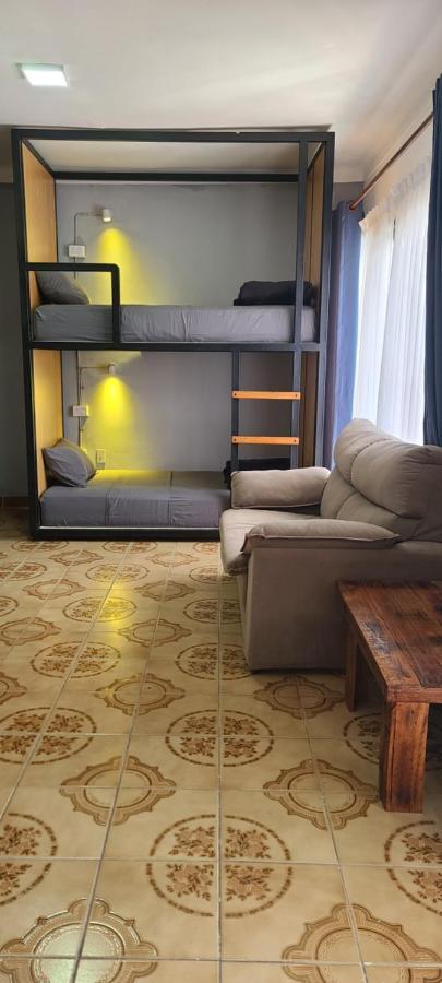 Hostal Backpackers Travelero Ξενοδοχείο Santa Cruz de La Sierra Εξωτερικό φωτογραφία