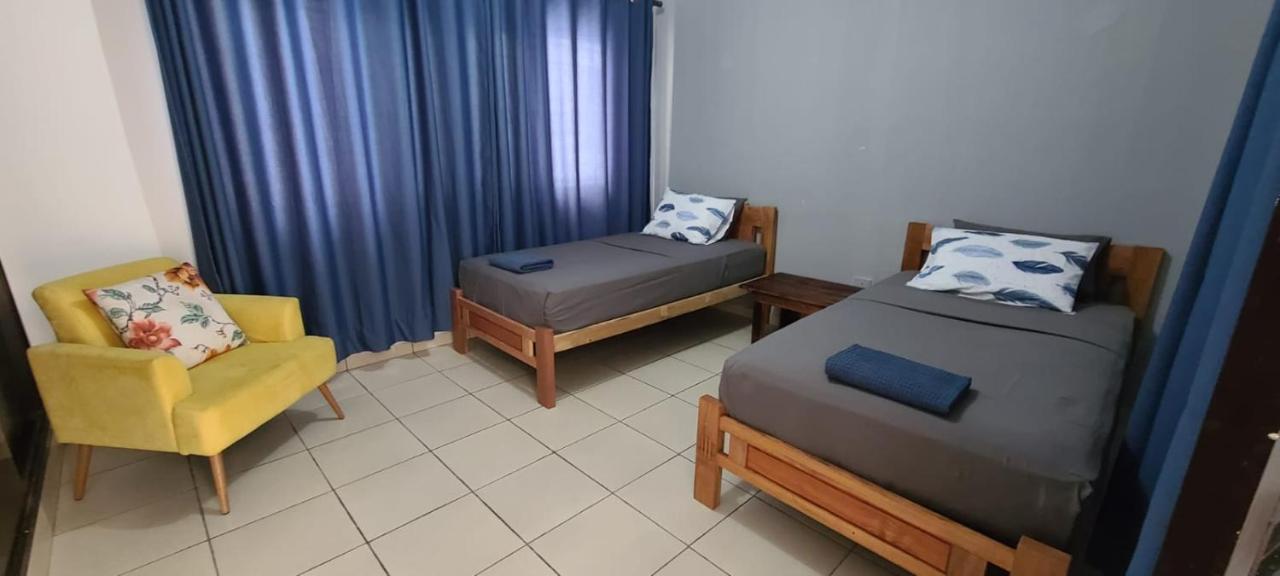 Hostal Backpackers Travelero Ξενοδοχείο Santa Cruz de La Sierra Εξωτερικό φωτογραφία